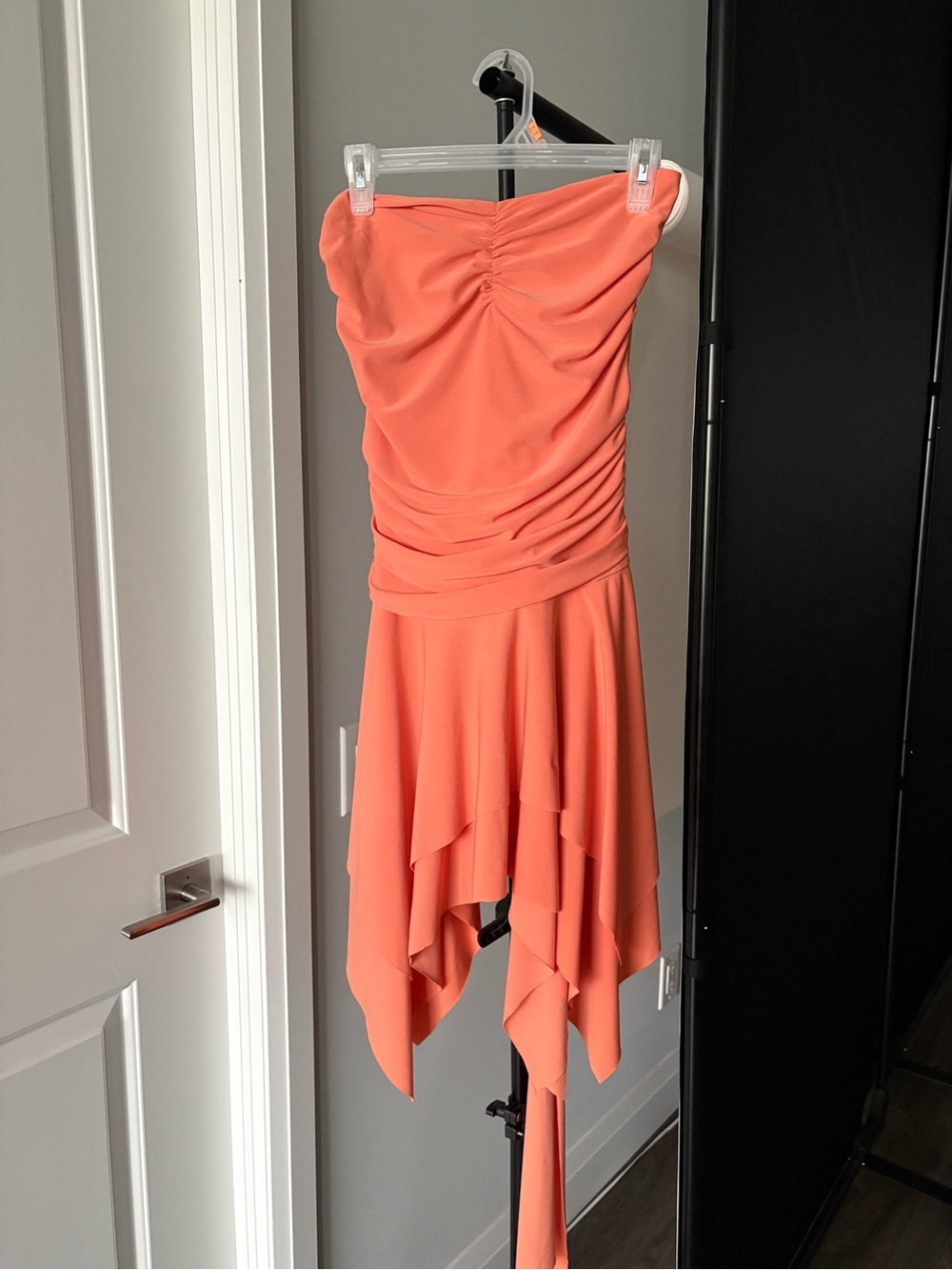 Y2K Mei Mei Strapless Coral Handkerchief-Hem Dress